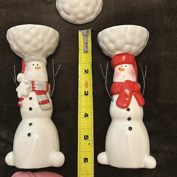 2 Snowmen Ceramic Tealight Candle Holders - Picture 2 of 4
